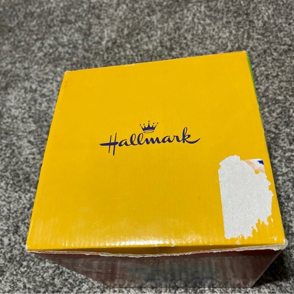 Hallmark Disney Walt's 100th Musical Birthday Globe 2001 Ltd Edition- Non Workin - Picture 2 of 9